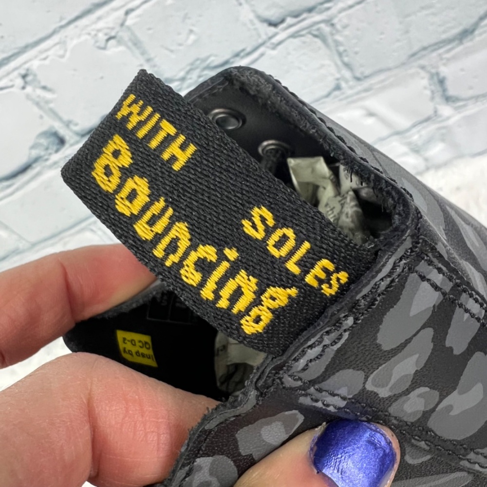 🚫SOLD!🚫NWOT |•DR. MARTENS•| JADON Black & Grey Cheetah Print Boots - Picture 11 of 15